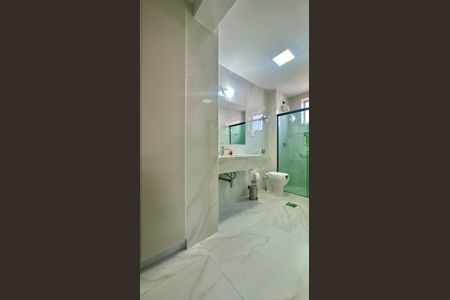 Apartamento para alugar com 190m², 4 quartos e 2 vagasBanheiro 