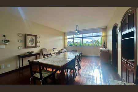 Apartamento para alugar com 190m², 4 quartos e 2 vagasSala 