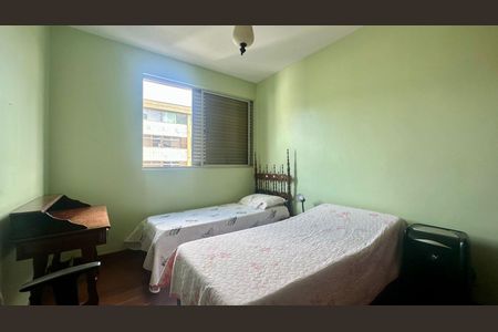 Apartamento para alugar com 190m², 4 quartos e 2 vagasQuarto 