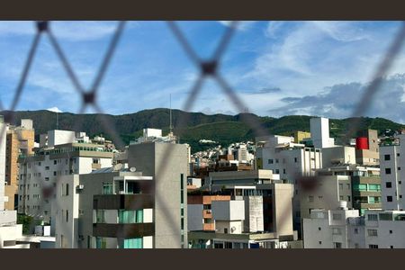 Apartamento para alugar com 190m², 4 quartos e 2 vagasVista 