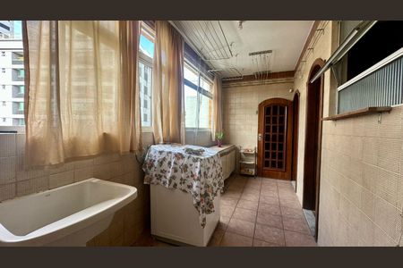 Apartamento para alugar com 190m², 4 quartos e 2 vagasÁrea de serviço 