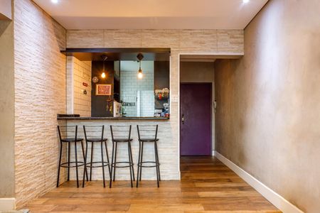 Sala de apartamento para alugar com 2 quartos, 68m² em Bela Vista, São Paulo