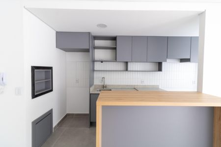 Apartamento à venda com 69m², 2 quartos e 1 vaga Apartamento à venda com 69m², 2 quartos e 1 vagaCozinha e Área de Serviço