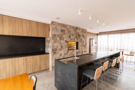 Apartamento à venda com 69m², 2 quartos e 1 vaga Apartamento à venda com 69m², 2 quartos e 1 vagaÁrea comum - Salão de festas