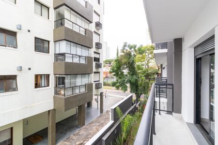 Apartamento à venda com 69m², 2 quartos e 1 vaga Apartamento à venda com 69m², 2 quartos e 1 vagaSacada