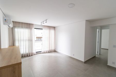 Apartamento à venda com 69m², 2 quartos e 1 vaga Apartamento à venda com 69m², 2 quartos e 1 vagaSala
