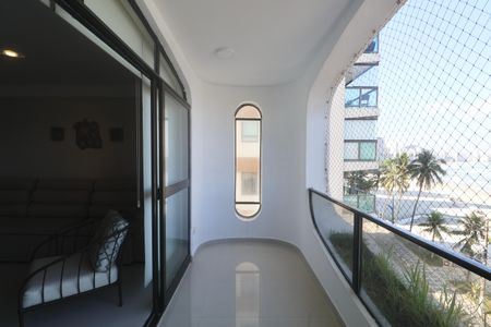 Apartamento para alugar com 196m², 4 quartos e 2 vagasVaranda