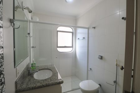 Apartamento para alugar com 196m², 4 quartos e 2 vagasBanheiro Suíte 2