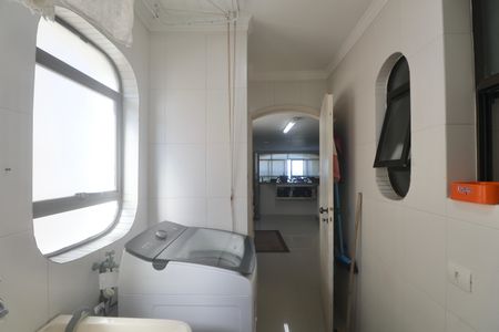 Apartamento para alugar com 196m², 4 quartos e 2 vagasÁrea de Serviço