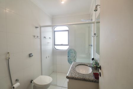 Apartamento para alugar com 196m², 4 quartos e 2 vagasBanheiro Suíte 3