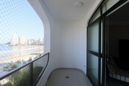 Apartamento para alugar com 196m², 4 quartos e 2 vagasVaranda