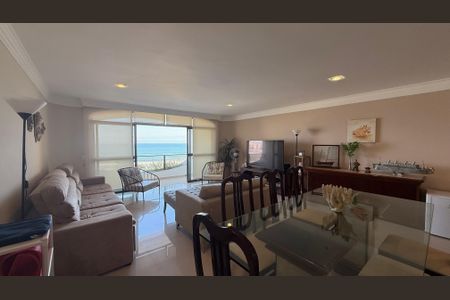 Apartamento para alugar com 196m², 4 quartos e 2 vagasSala