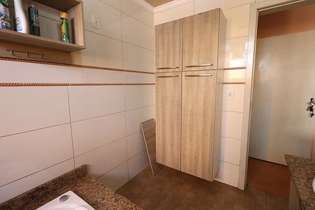 Casa à venda com 640m², 4 quartos e 3 vagasBanheiro da Suíte