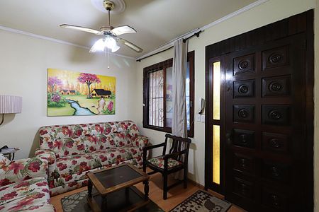 Casa à venda com 640m², 4 quartos e 3 vagasSala de estar