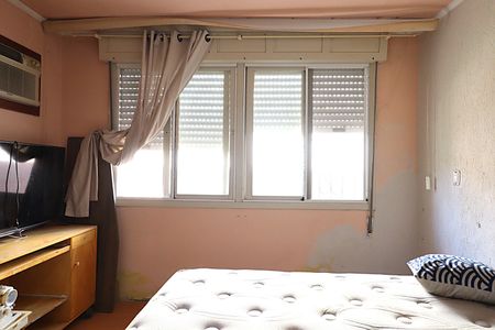 Casa à venda com 640m², 4 quartos e 3 vagasJanela da Suíte