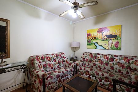 Sala de estar de casa à venda com 4 quartos, 640m² em Vila Jardim, Porto Alegre