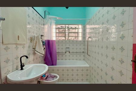 Casa para alugar com 135m², 3 quartos e 1 vagaBanheiro