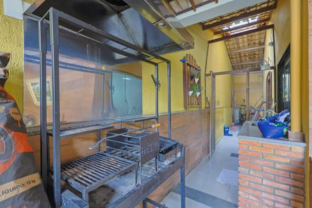 Casa à venda com 337m², 4 quartos e 3 vagas