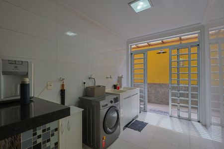 Casa à venda com 337m², 4 quartos e 3 vagas