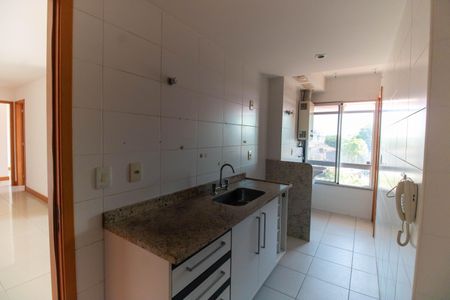 Apartamento à venda com 80m², 2 quartos e 1 vaga Apartamento à venda com 80m², 2 quartos e 1 vagaCozinha e Área de Serviço