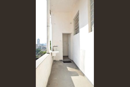 Casa à venda com 286m², 4 quartos e 2 vagasÁrea de Serviço da edícula
