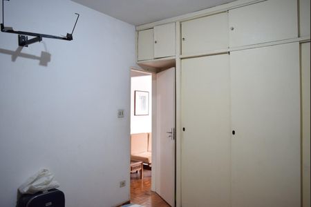 Casa à venda com 286m², 4 quartos e 2 vagasQuarto 2