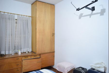 Casa à venda com 286m², 4 quartos e 2 vagasQuarto 2