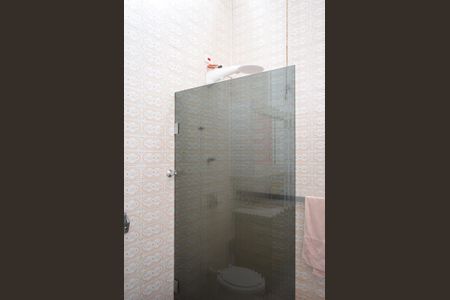 Casa à venda com 286m², 4 quartos e 2 vagasBanheiro