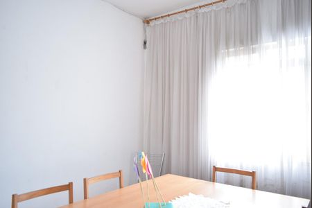 Casa à venda com 286m², 4 quartos e 2 vagasSala de jantar