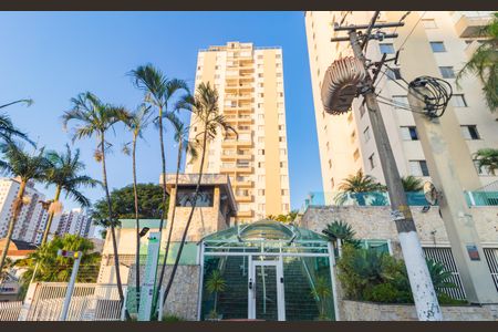 Apartamento para alugar com 88m², 3 quartos e 1 vaga Apartamento para alugar com 88m², 3 quartos e 1 vagaFachada