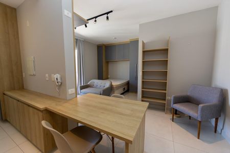 Sala_Cozinha_Quarto de kitnet/studio para alugar com 1 quarto, 34m² em Tamboré, Barueri