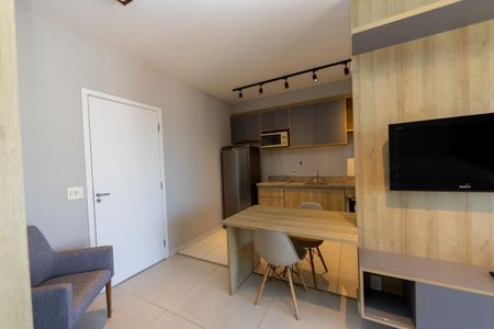 Studio para alugar com 34m², 1 quarto e sem vaga Studio para alugar com 34m², 1 quarto e sem vagaSala_Cozinha_Quarto