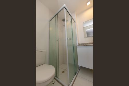 Studio para alugar com 34m², 1 quarto e sem vaga Studio para alugar com 34m², 1 quarto e sem vagaBanheiro