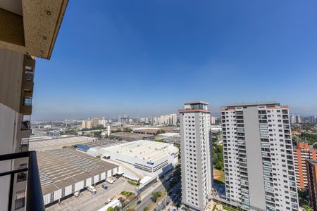 Studio para alugar com 34m², 1 quarto e sem vaga Studio para alugar com 34m², 1 quarto e sem vagaVaranda