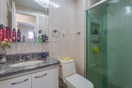 Apartamento à venda com 71m², 3 quartos e 1 vaga Apartamento à venda com 71m², 3 quartos e 1 vagaBanheiro Social