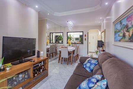 Apartamento à venda com 71m², 3 quartos e 1 vaga Apartamento à venda com 71m², 3 quartos e 1 vagaSala