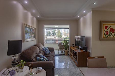 Apartamento à venda com 71m², 3 quartos e 1 vaga Apartamento à venda com 71m², 3 quartos e 1 vagaSala