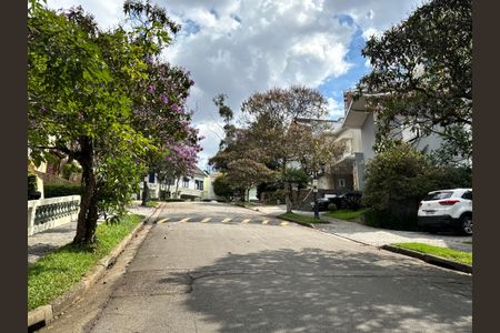 Casa de condomínio à venda com 450m², 4 quartos e 4 vagas Casa de condomínio à venda com 450m², 4 quartos e 4 vagasRua da casa