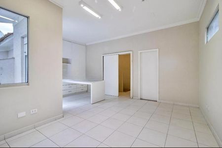 Casa à venda com 5 quartos, 339m² em Vila Nova Conceição, São Paulo