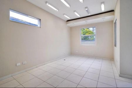 Casa à venda com 5 quartos, 339m² em Vila Nova Conceição, São Paulo