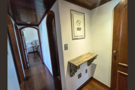 Apartamento à venda com 172m², 4 quartos e 2 vagas