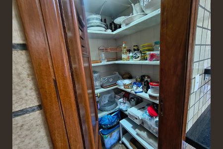 Apartamento à venda com 172m², 4 quartos e 2 vagas