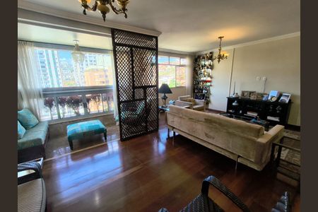 Apartamento à venda com 172m², 4 quartos e 2 vagas