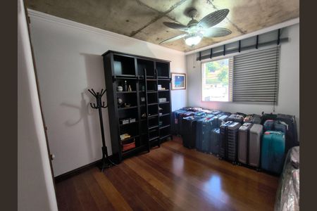 Apartamento à venda com 172m², 4 quartos e 2 vagas