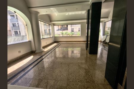 Apartamento à venda com 172m², 4 quartos e 2 vagas