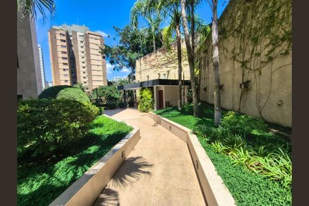 Apartamento à venda com 172m², 4 quartos e 2 vagas