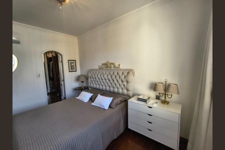 Apartamento à venda com 172m², 4 quartos e 2 vagas