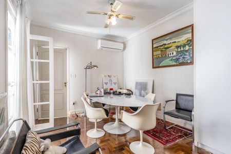 Casa à venda com 4 quartos, 300m² em Jardim Paulistano, São Paulo