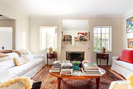 Casa à venda com 4 quartos, 300m² em Jardim Paulistano, São Paulo