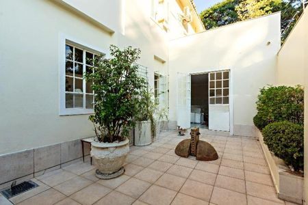 Casa à venda com 300m², 4 quartos e 3 vagas